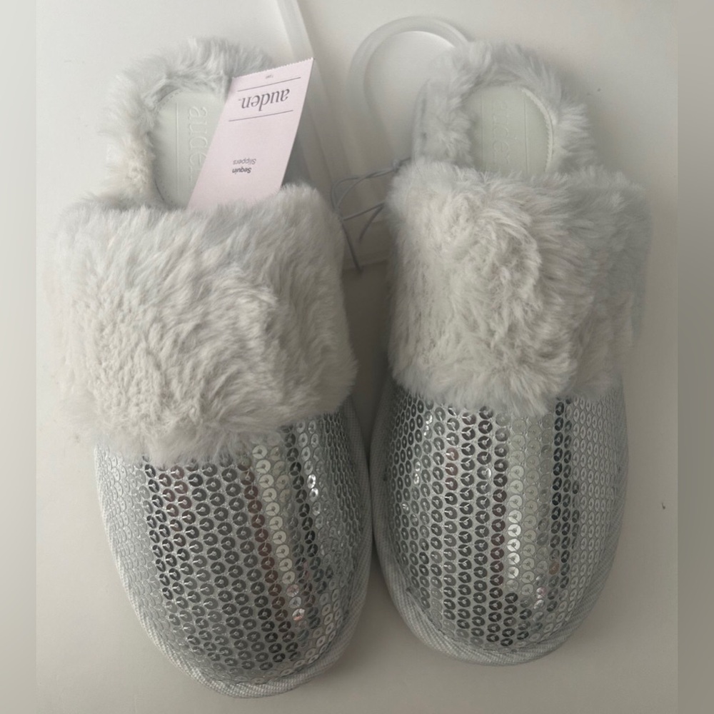 Auden Women’s Silver Sequin Slippers Size Medium 7-8 New